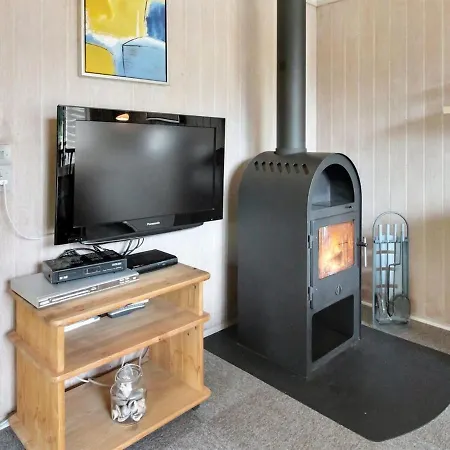 Holiday home Borghild - 1-5km From The Sea In Western Jutland By Interhome *