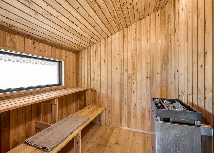 Borghild - 1-5km From The Sea By Interhome